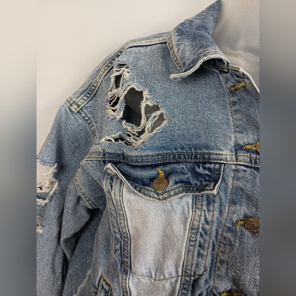 FOREVER 21 Distressed Thrash Grunge Patchwork Denim Relaxed Jacket (#1,376)(C) - Picture 3 of 10